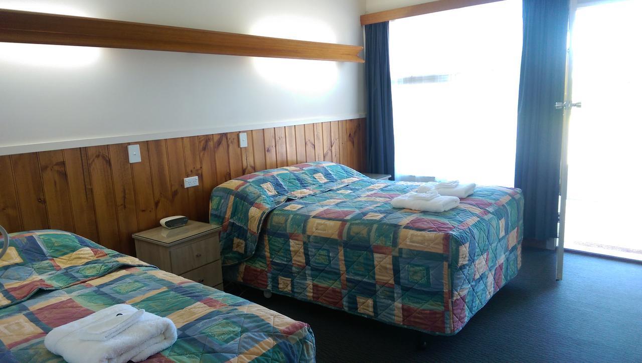 The Terang Motor Inn Luaran gambar